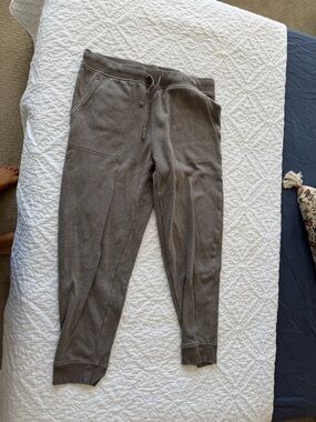 UGG Men's Grey Drawstring Joggers